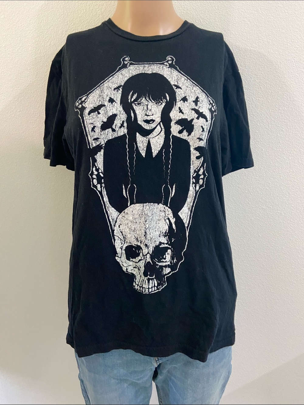 Unisex Wednesday cotton short sleeve t-shirt Sz M